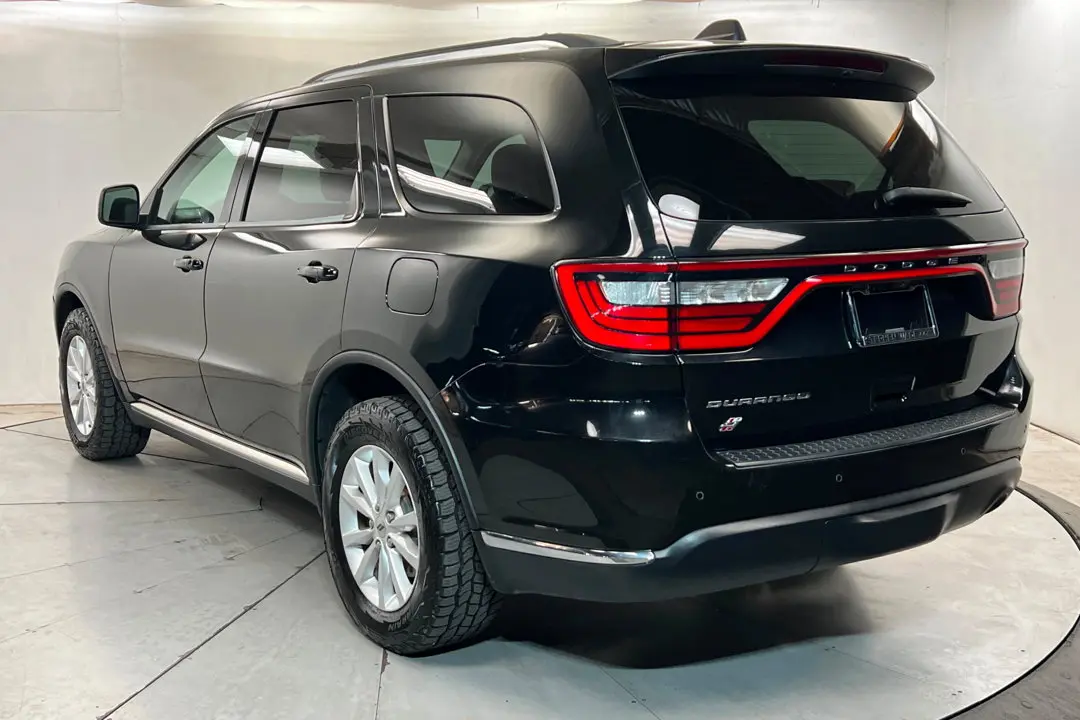 2021 Dodge Durango SXT AWD Plus photo 3