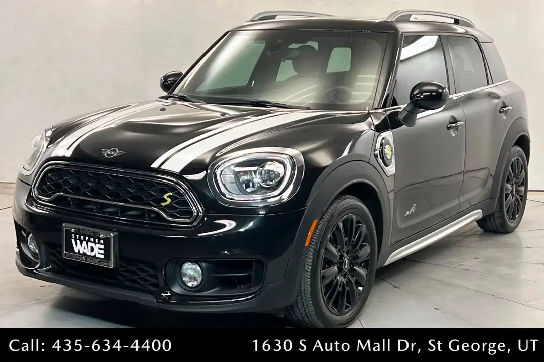 2019 MINI Countryman Cooper S E PHEV ALL4 Iconic's photo