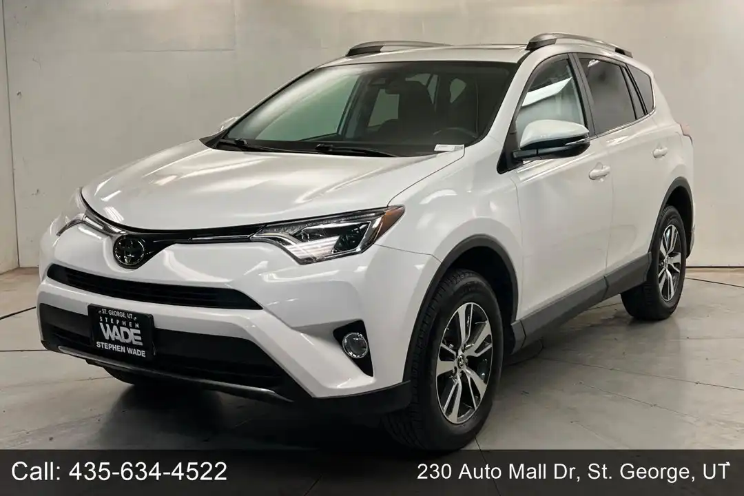 2017 Toyota RAV4 XLE AWD's photo