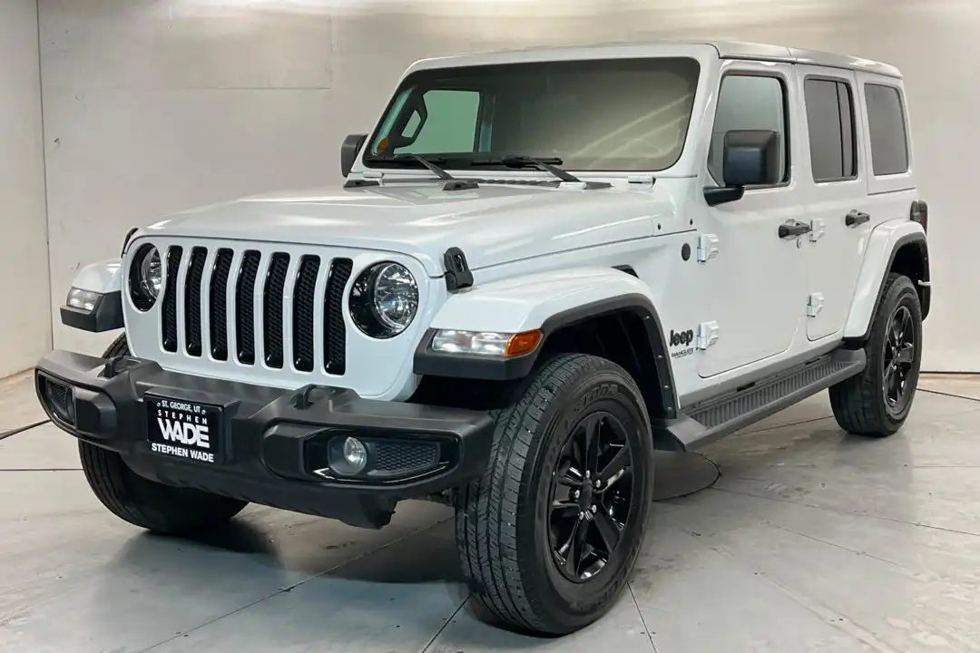2021 Jeep Wrangler Sahara Altitude's photo