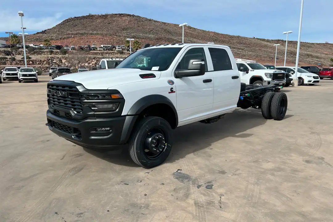 2026 RAM 5500 Big Horn 4X4 Crew Cab DRW 197" WB's photo