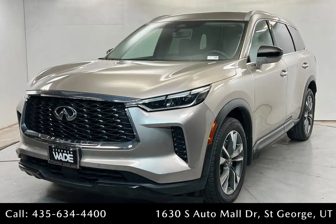 2025 INFINITI QX60 LUXE's photo