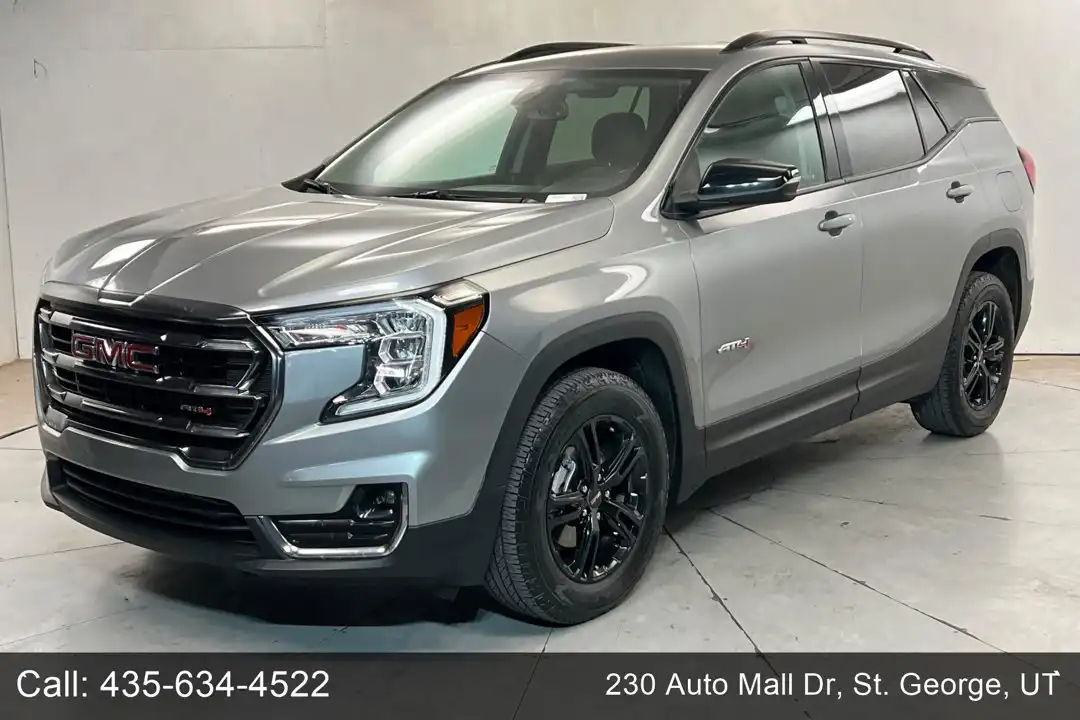 2023 GMC Terrain AT4 AWD's photo
