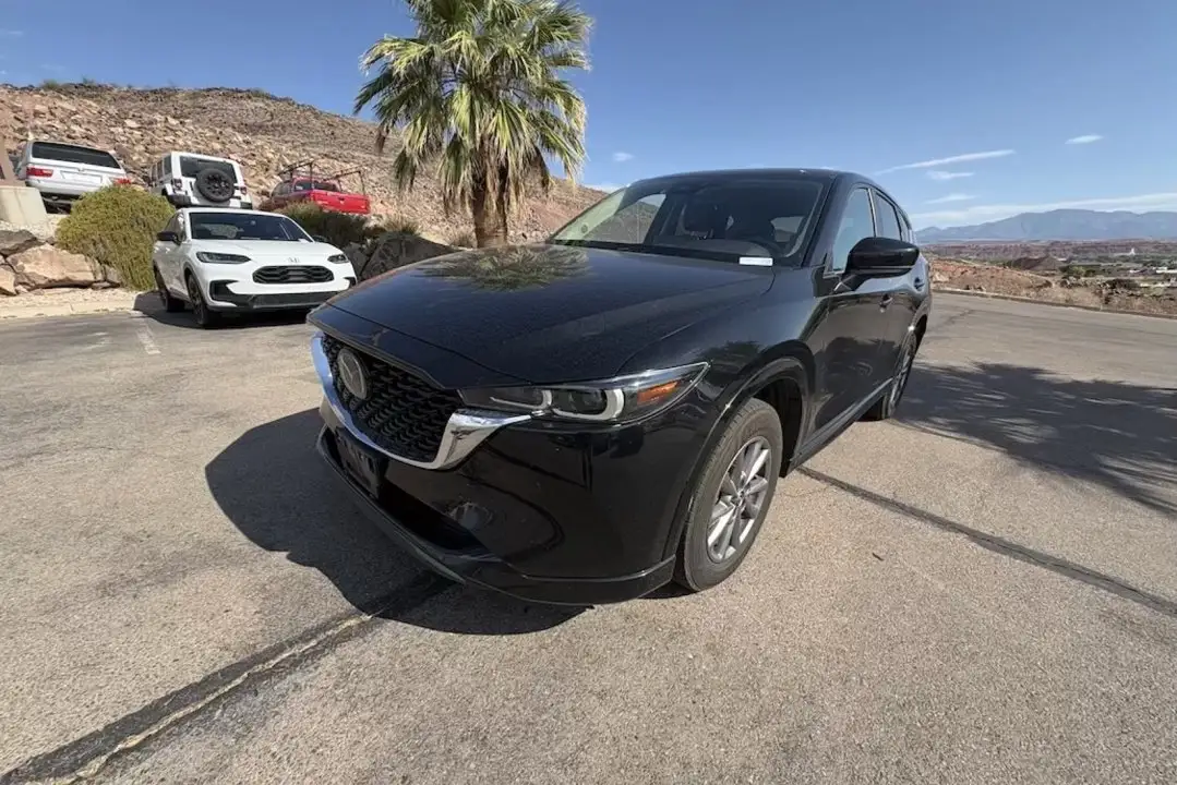 2025 Mazda CX-5 S Select Package Auto AWD photo 1