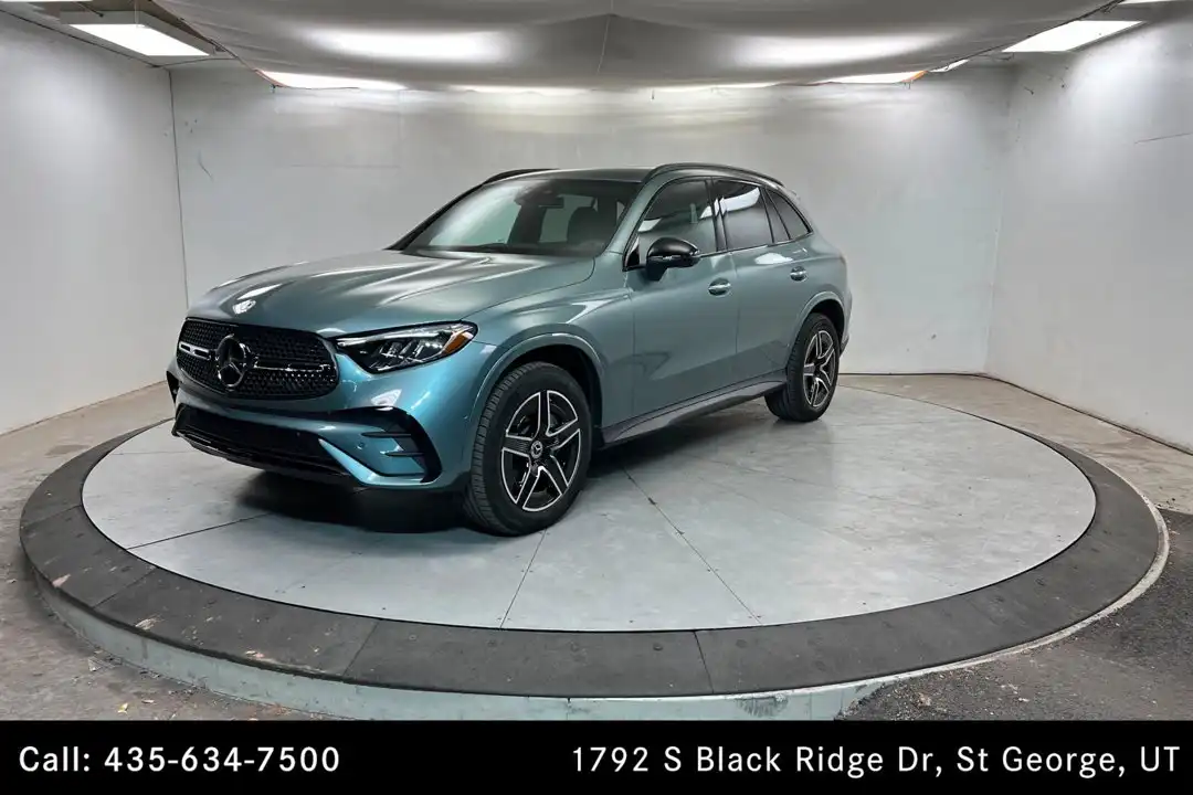 2026 Mercedes-Benz GLC GLC 300 4MATIC's photo