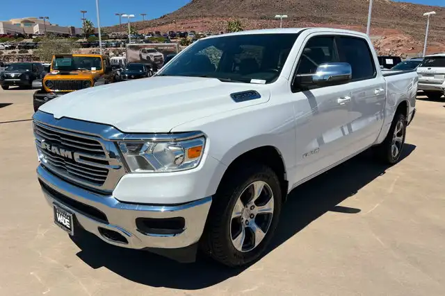 2024 RAM 1500 Laramie 4WD Crew Cab 5'7's photo