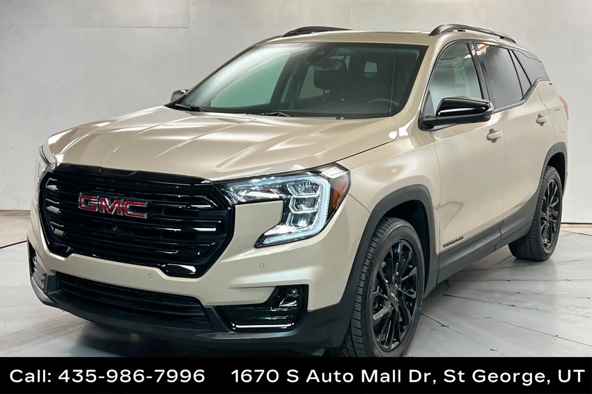 2023 GMC Terrain SLT AWD's photo