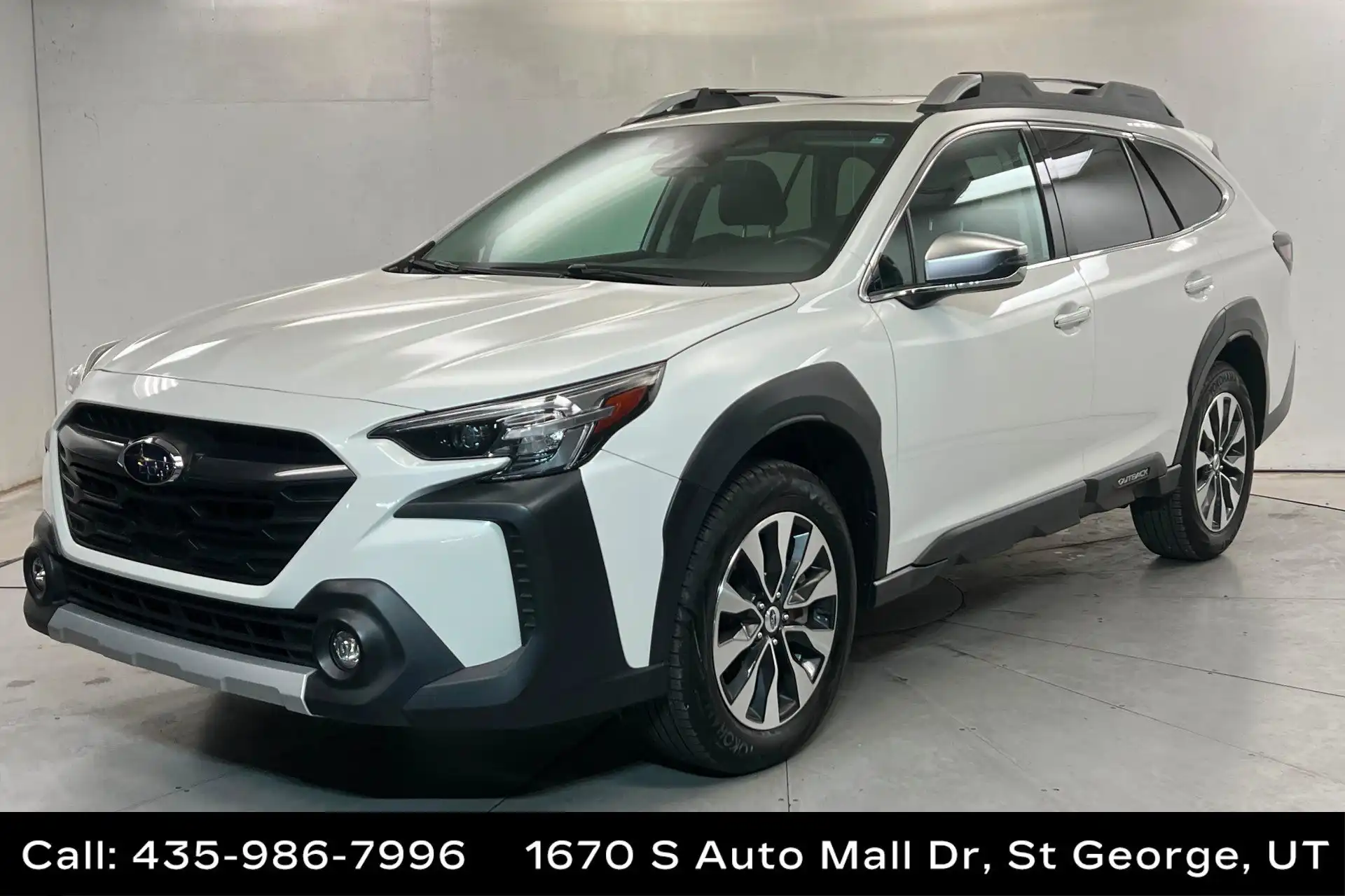 2023 Subaru Outback Touring XT's photo