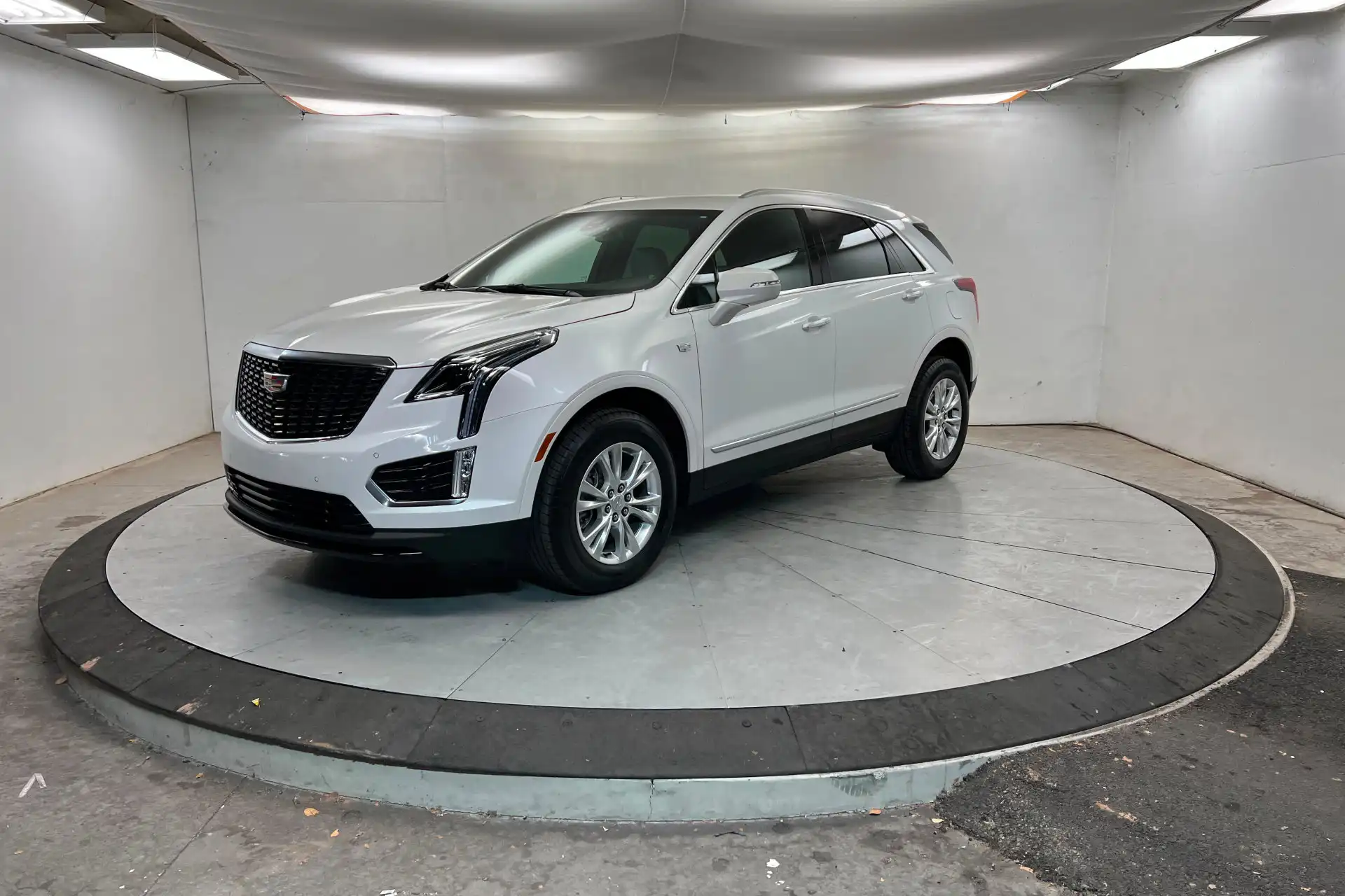 2025 Cadillac XT5 FWD Luxury's photo