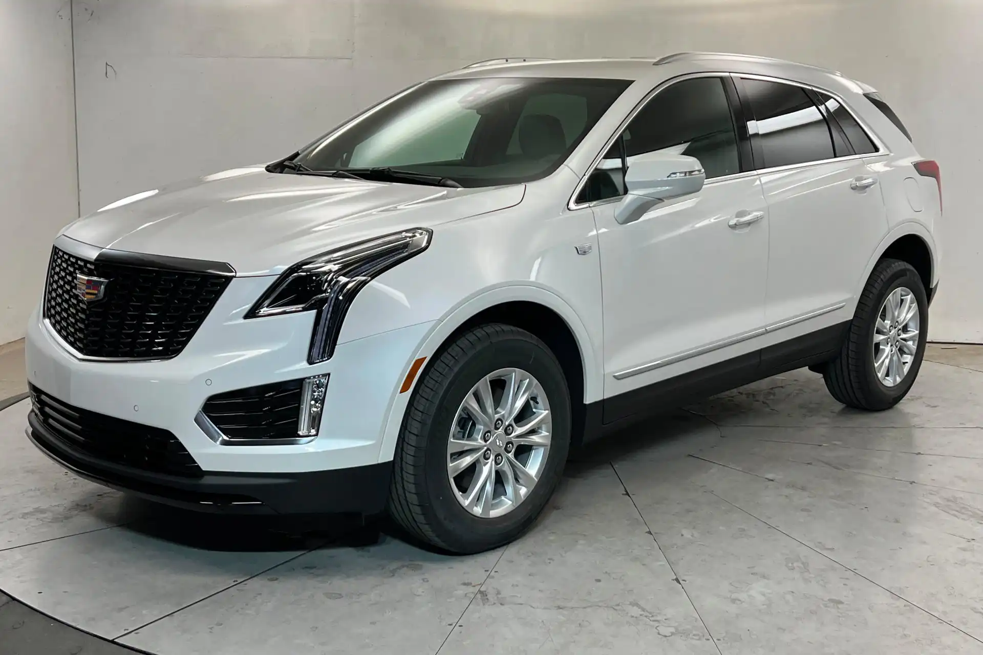 2026 Cadillac XT5 AWD Luxury's photo