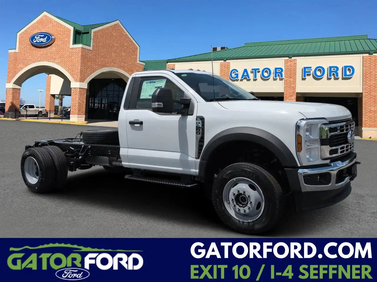 2026 Ford F-600 XL 4x4 Regular Cab 169-In DRW's photo