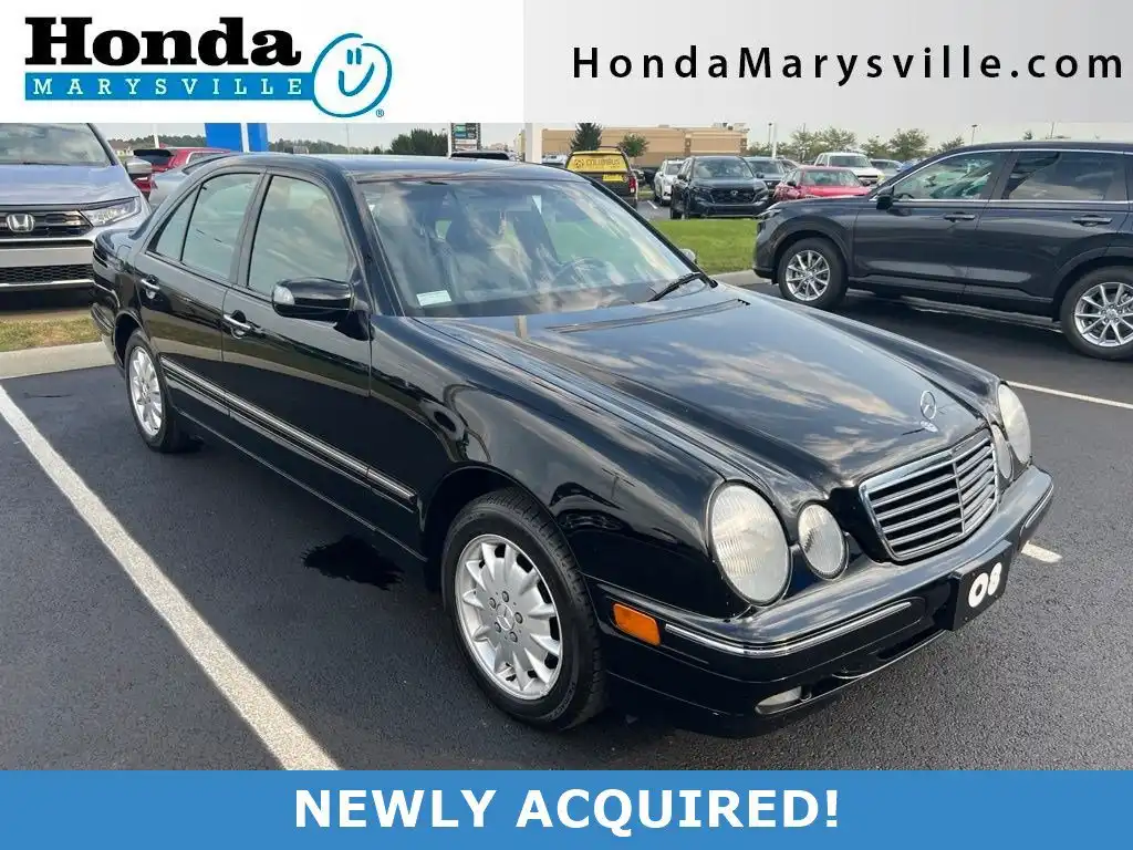 2002 Mercedes-Benz E-Class E320 4MATIC's photo