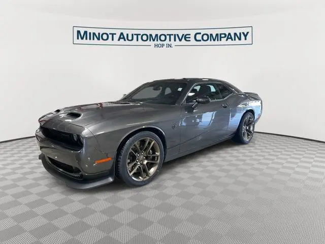 2022 Dodge Challenger SRT Hellcat photo 5