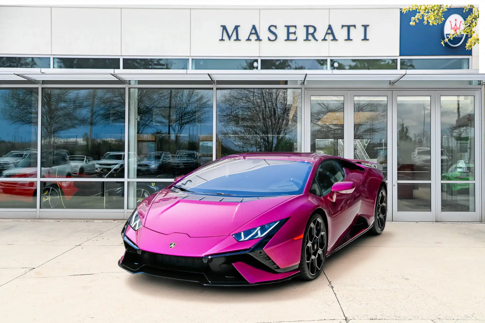 2024 Lamborghini Huracan's photo