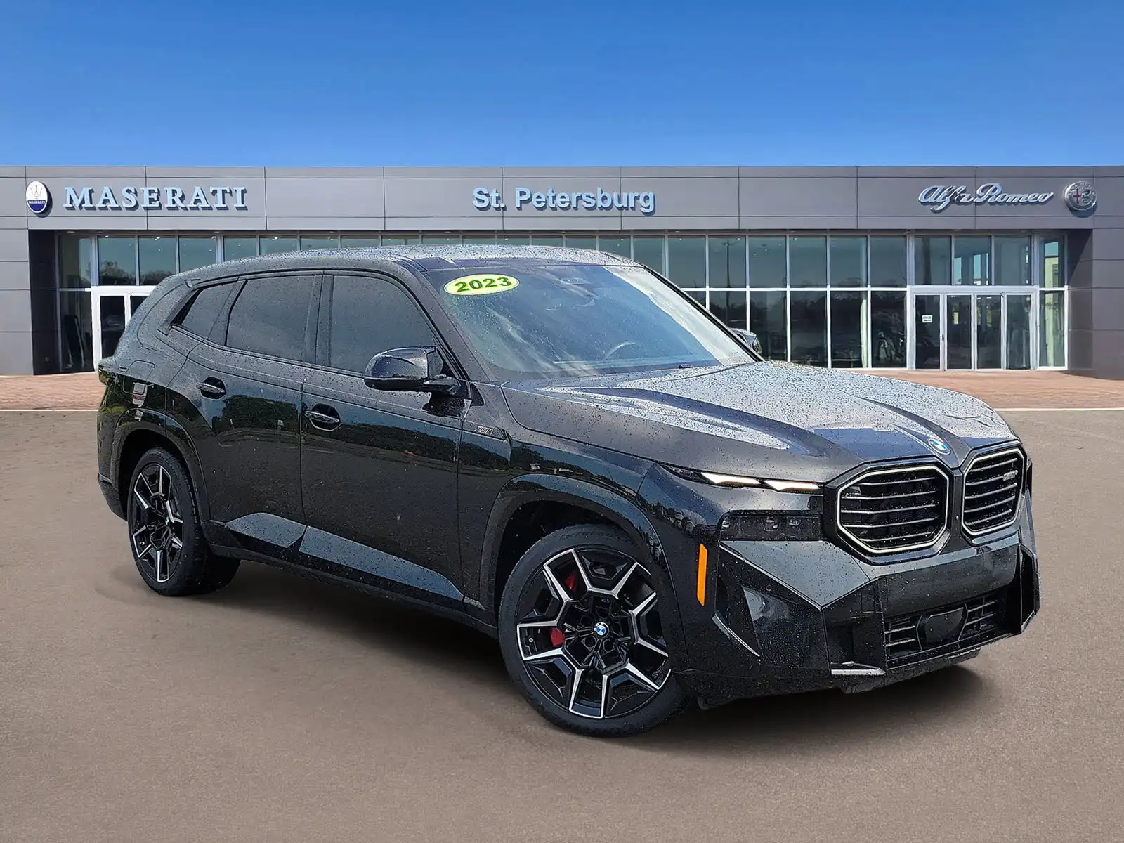 2023 BMW XM Base's photo