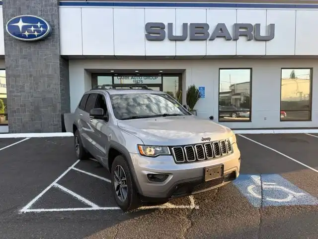 2017 Jeep Grand Cherokee Limited 4WD's photo