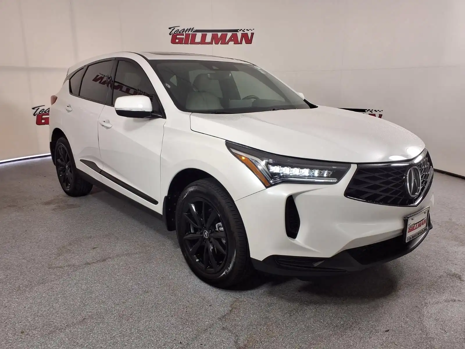 2026 Acura RDX SH-AWD's photo
