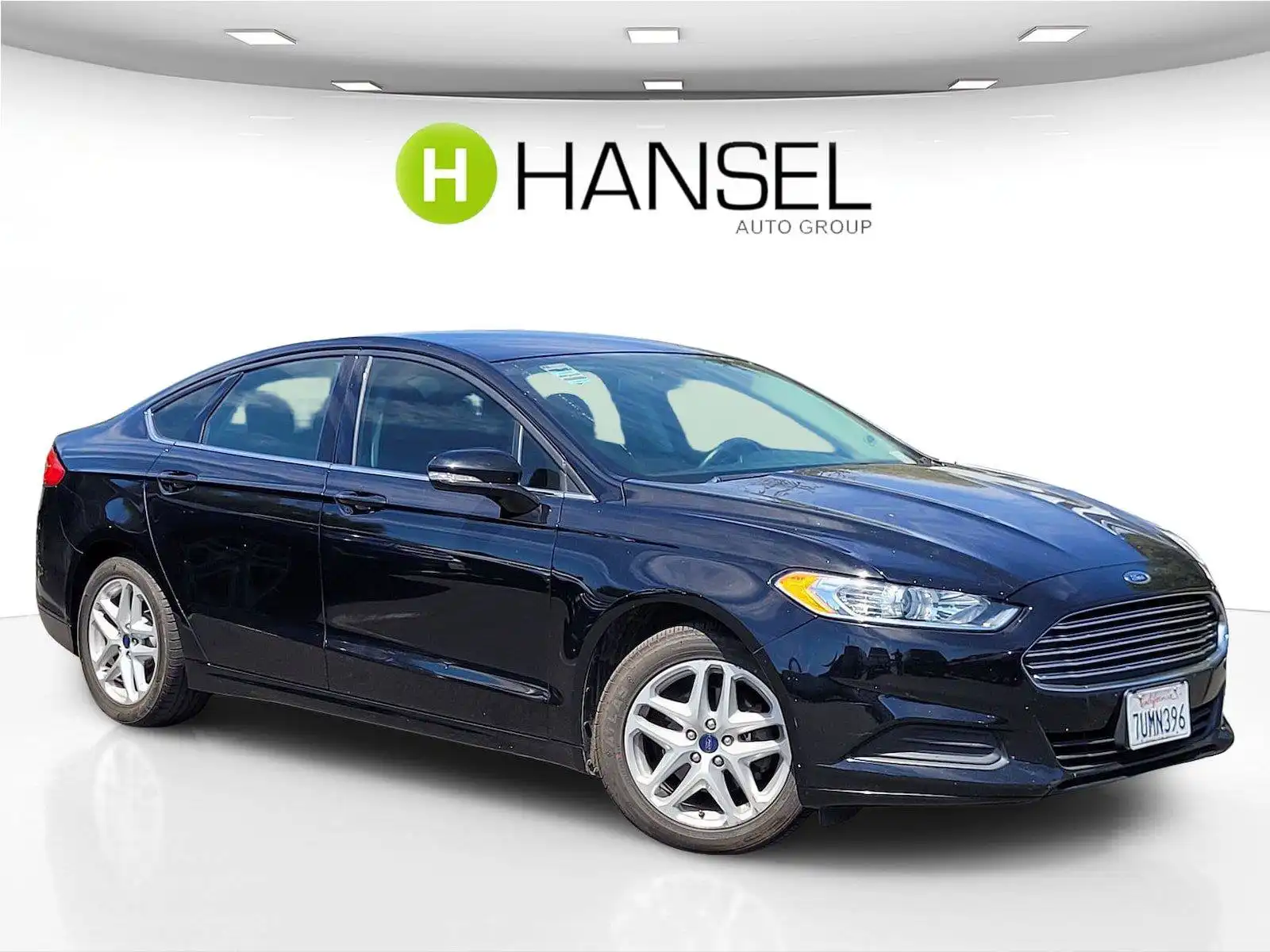 2016 Ford Fusion SE FWD's photo