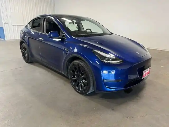 2024 Tesla Model Y Long Range Dual Motor All-Wheel Drive's photo