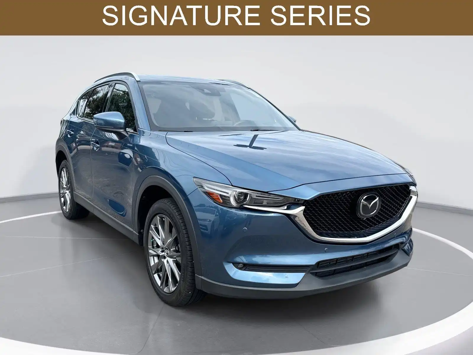 2019 Mazda CX-5 Signature Auto AWD's photo