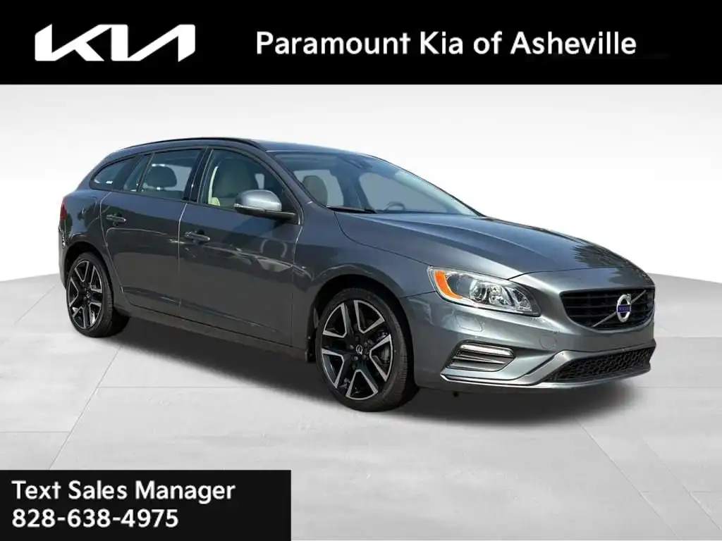 2018 Volvo V60 T5 Dynamic's photo