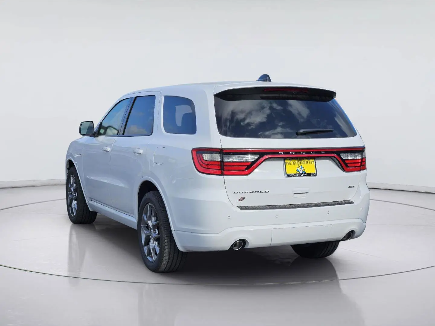 2026 Dodge Durango HEMI V8 GT AWD photo 5