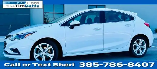 2018 Chevrolet Cruze Premier Hatchback Auto's photo
