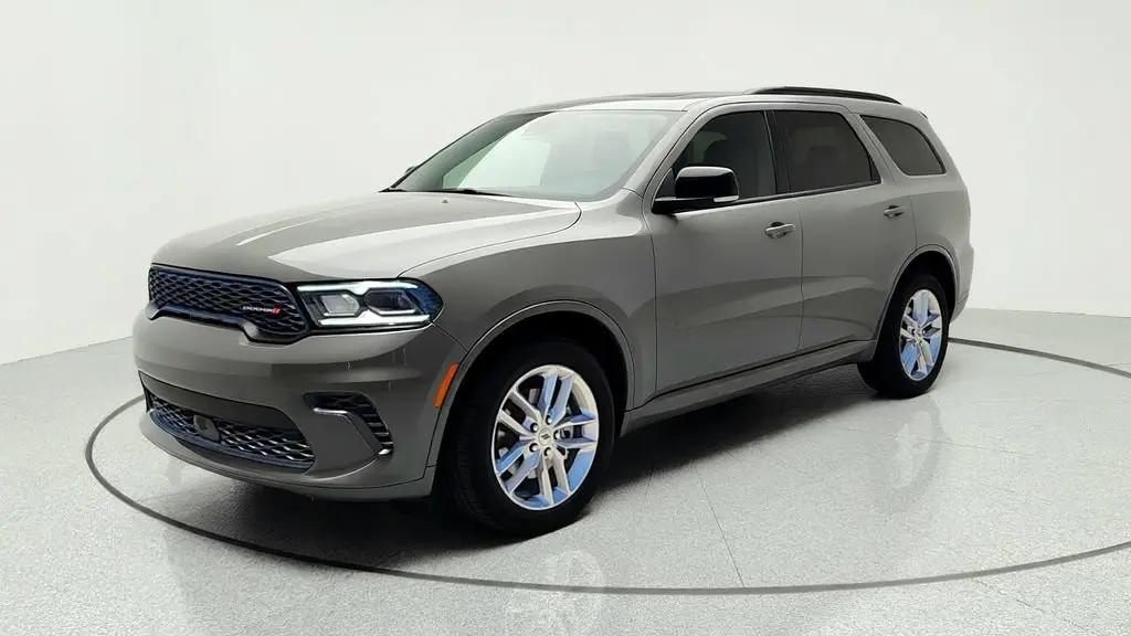 2024 Dodge Durango GT Plus AWD photo 3
