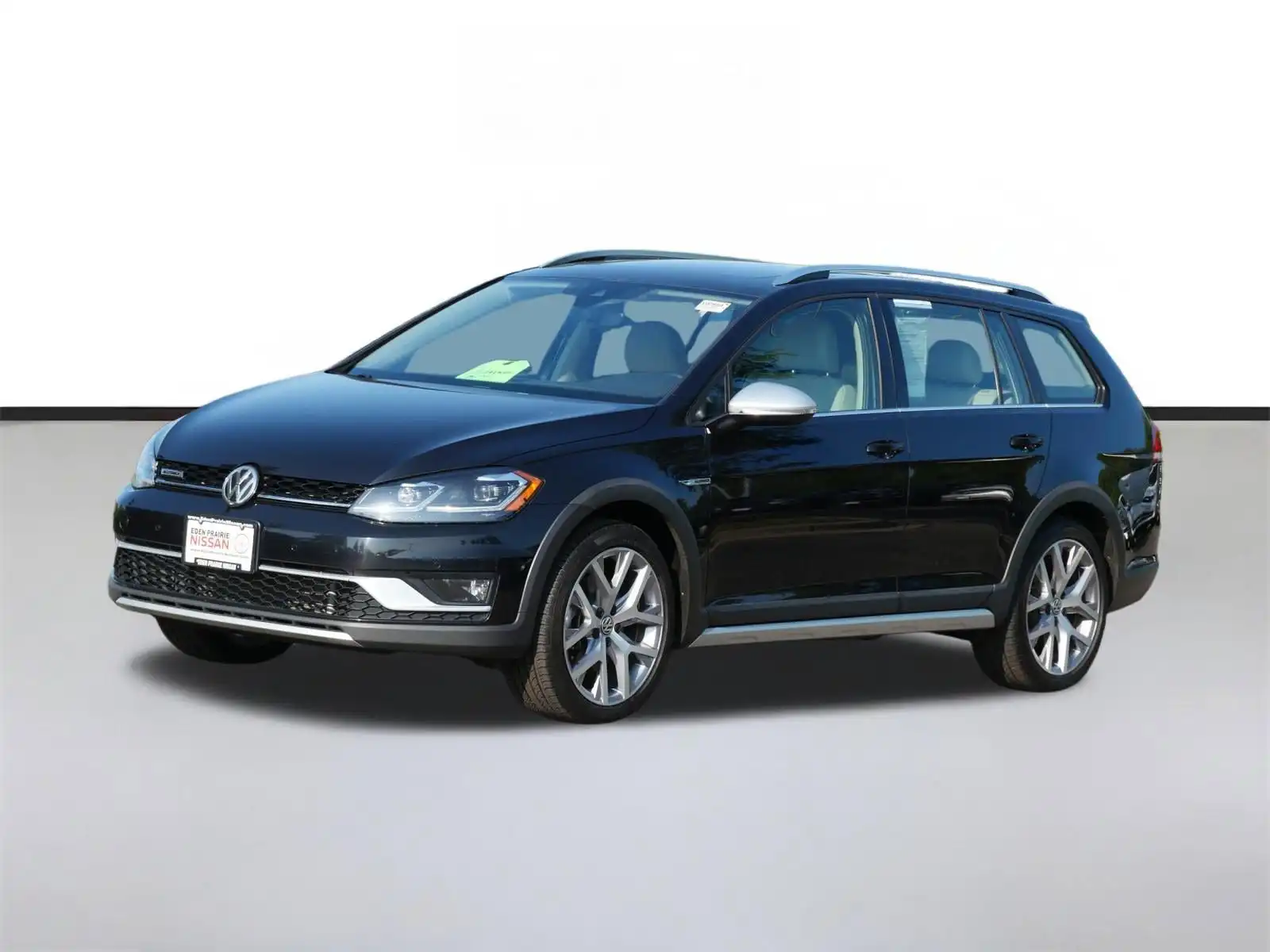 2019 Volkswagen Golf Alltrack TSI SE 4Motion's photo