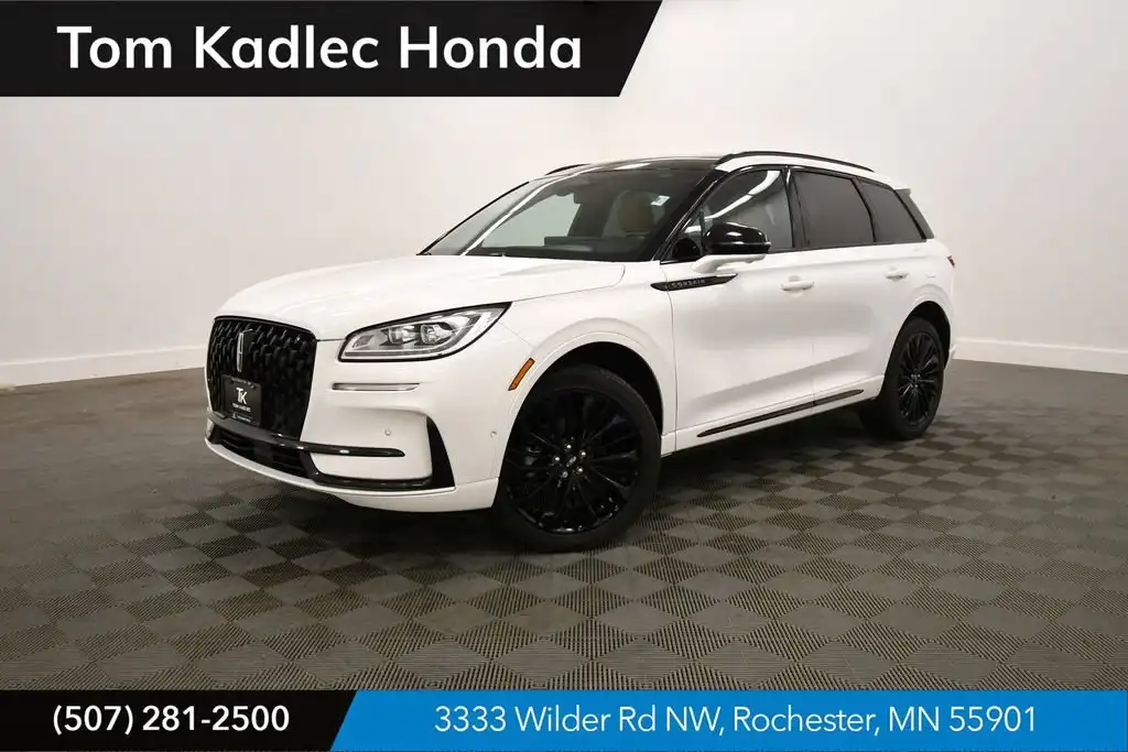 2023 Lincoln Corsair Reserve AWD's photo
