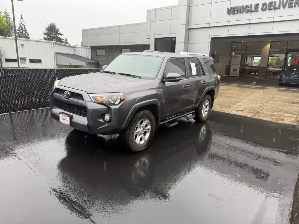 2018 Toyota 4Runner SR5 Premium 4WD V6's photo