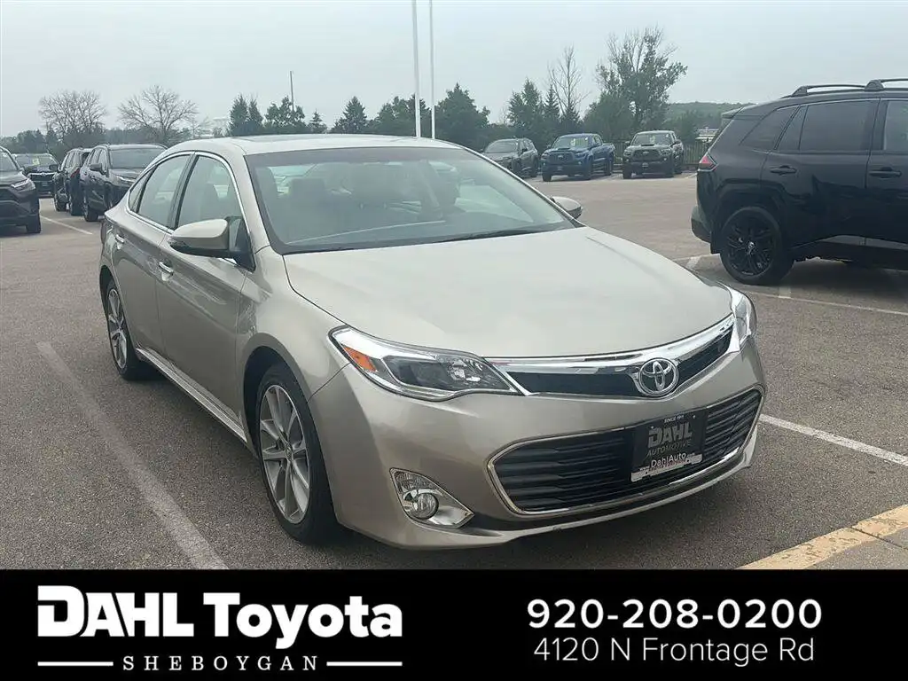 2014 Toyota Avalon XLE's photo