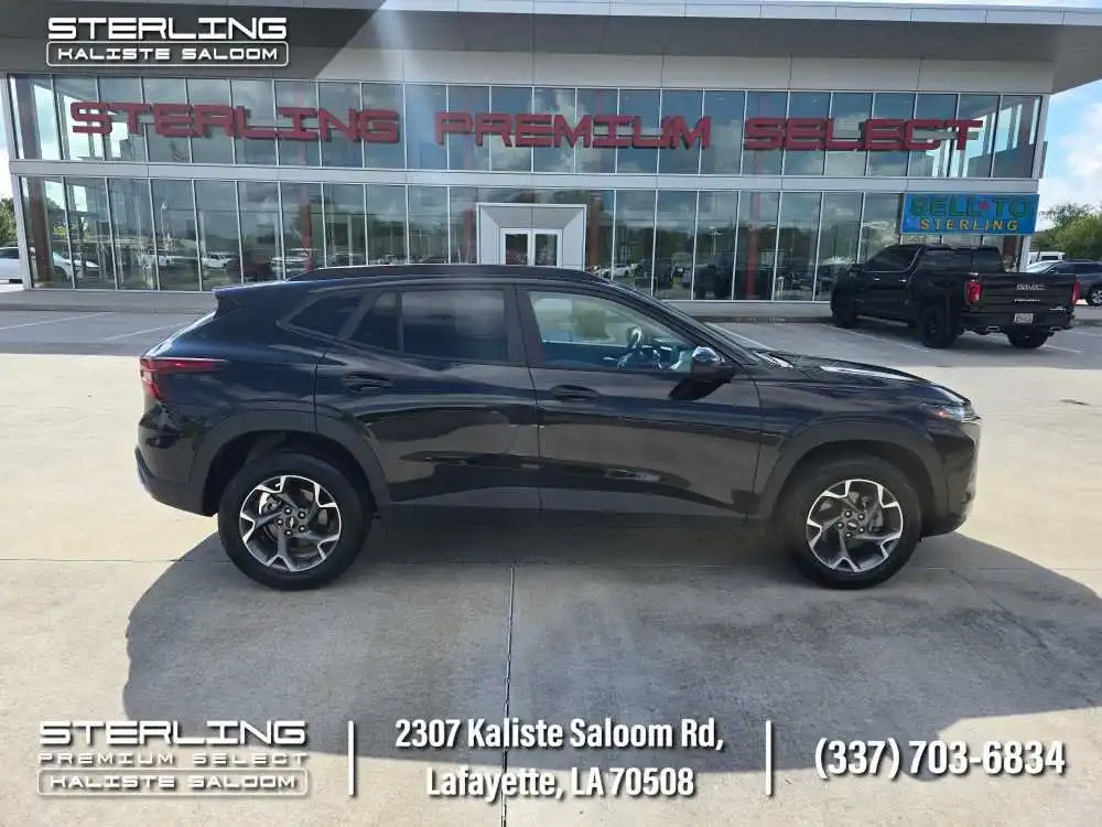 2025 Chevrolet Trax LT's photo