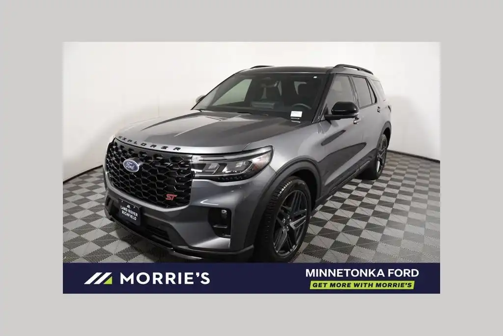2025 Ford Explorer ST 4WD (PL535)'s photo