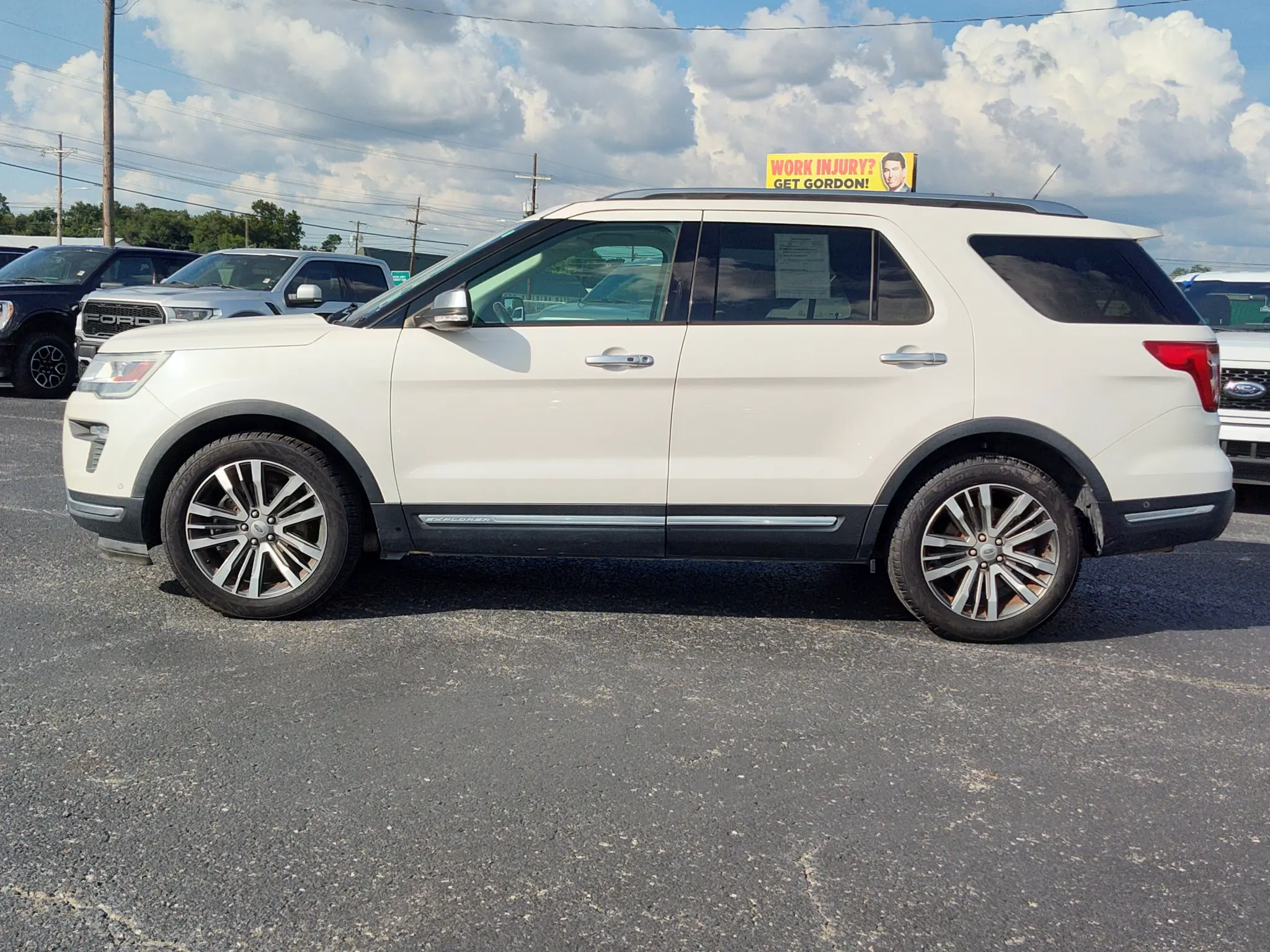 2018 Ford Explorer Platinum 4WD photo 3