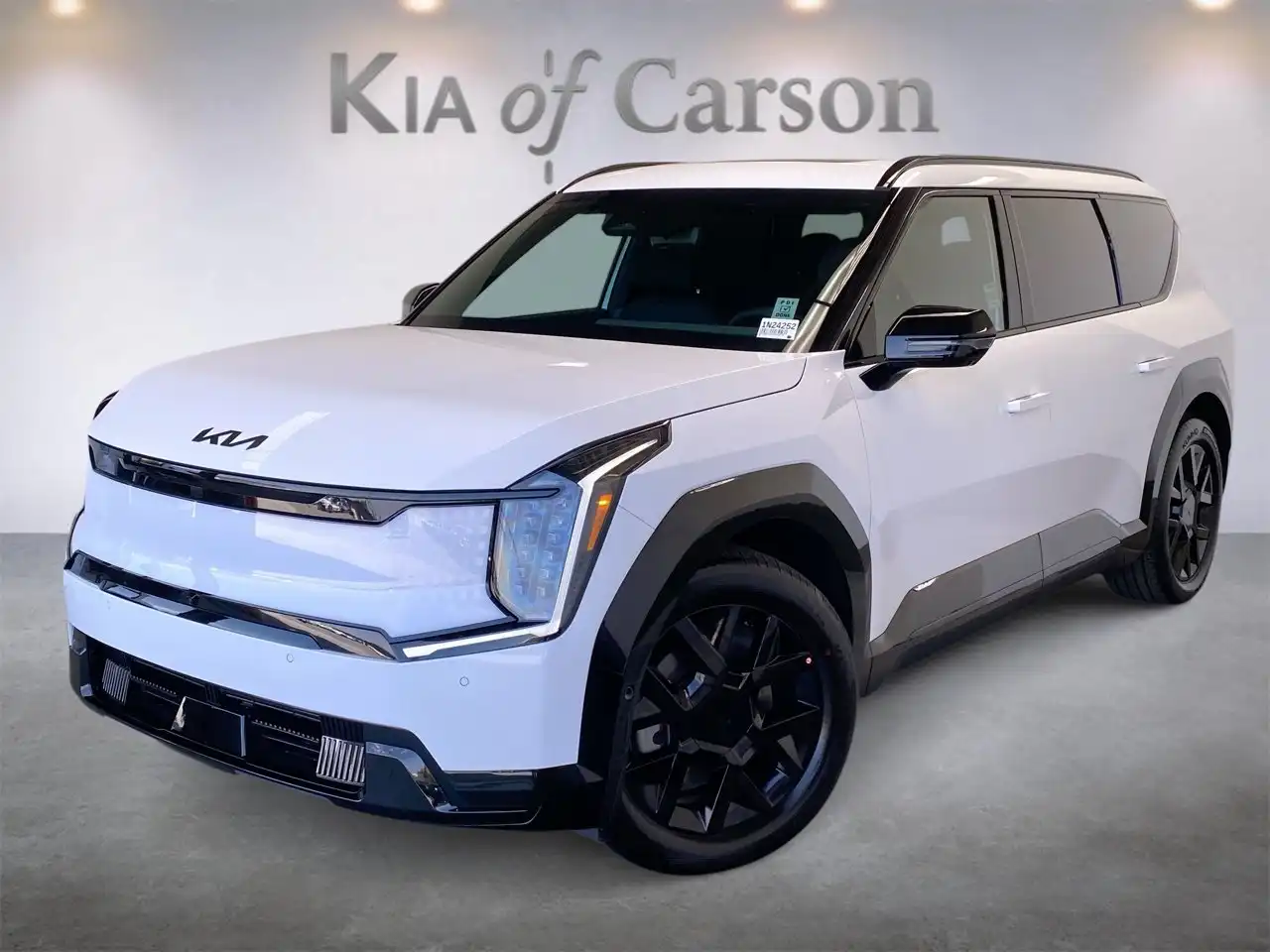 2026 Kia EV9 Land AWD's photo
