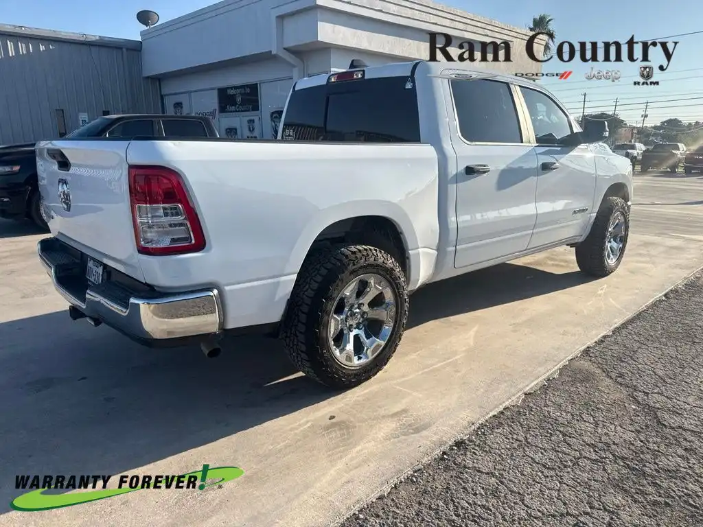 2023 RAM 1500 Big Horn/Lone Star Crew Cab 5'7's photo