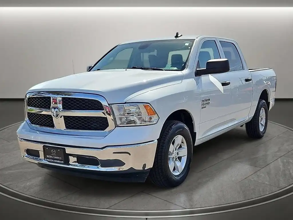 2023 RAM 1500 Classic SLT 4WD Crew Cab 5'7's photo