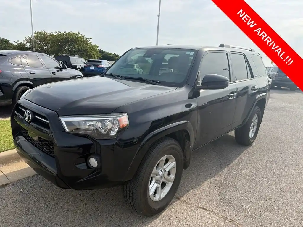 2020 Toyota 4Runner SR5 4WD V6's photo
