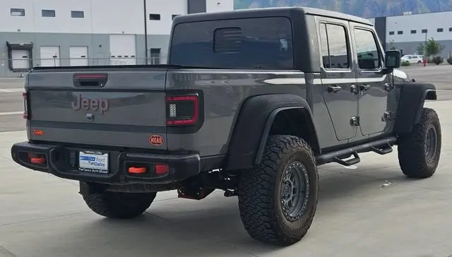2021 Jeep Gladiator Mojave photo 5