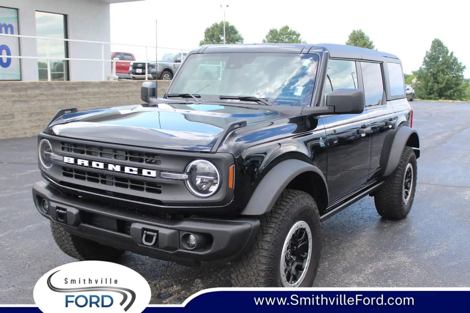 2022 Ford Bronco Black Diamond Advanced (322A) 4x4's photo