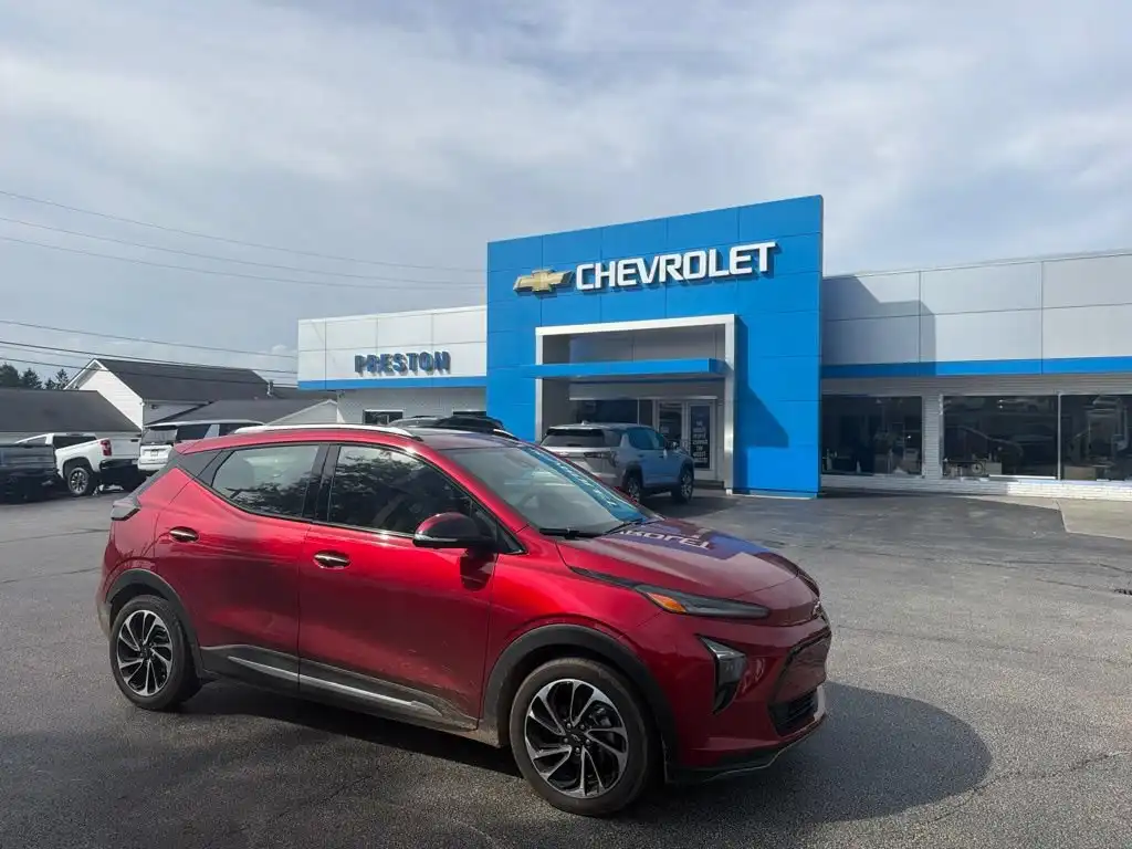 2023 Chevrolet Bolt EUV Premier's photo