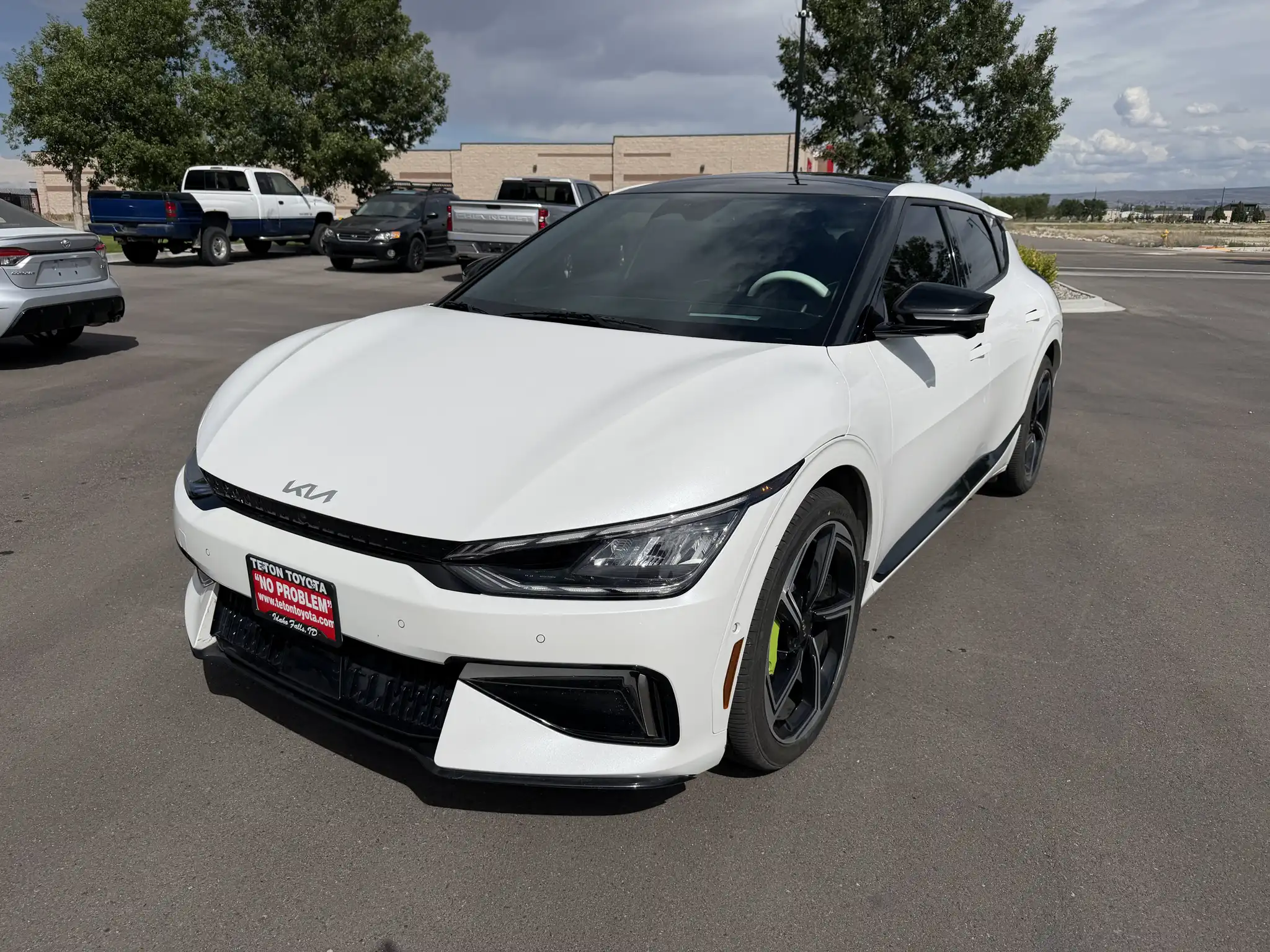 2023 Kia EV6 GT AWD's photo