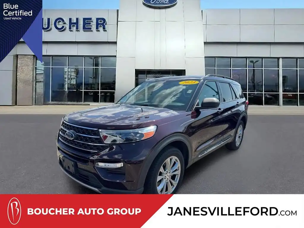 2023 Ford Explorer XLT 4WD's photo