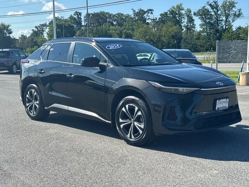 2024 Toyota bZ4X XLE FWD's photo