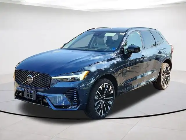 2027 Volvo XC60 B5 Ultra Dark AWD's photo