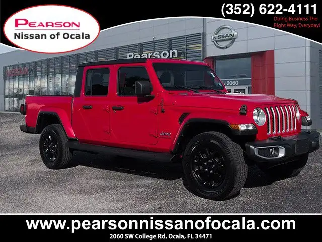 2023 Jeep Gladiator Overland photo 1
