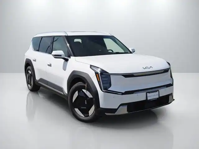 2026 Kia EV9 Wind AWD's photo