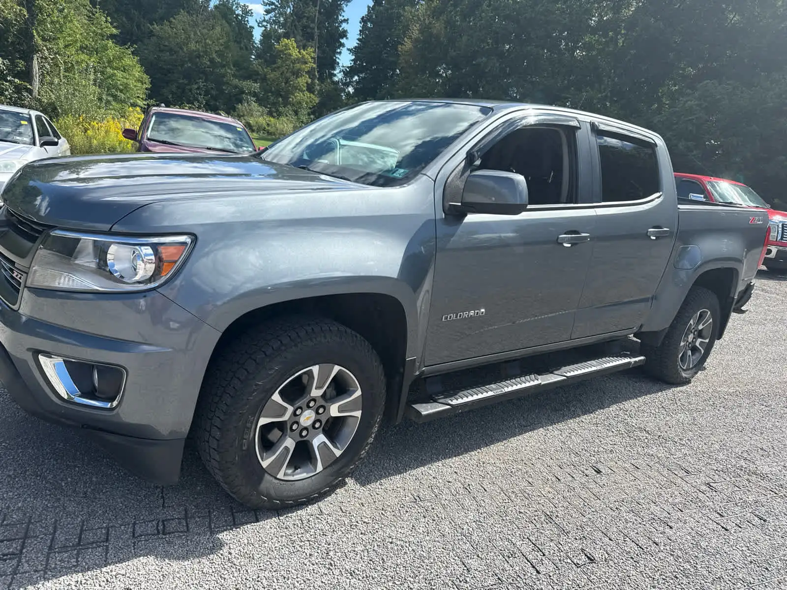 2019 Chevrolet Colorado Z71 4WD Crew Cab Short Box's photo