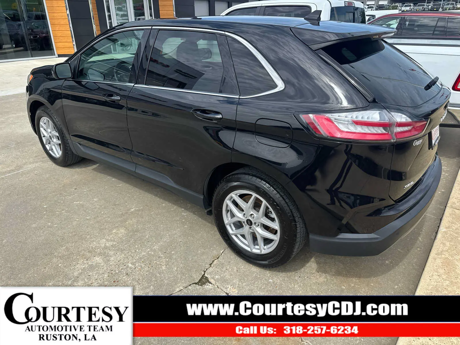 2024 Ford Edge ST-Line AWD photo 5